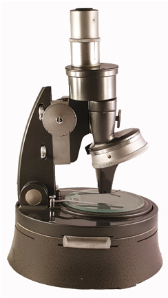 A close-up of a microscope
Description automatically generated
