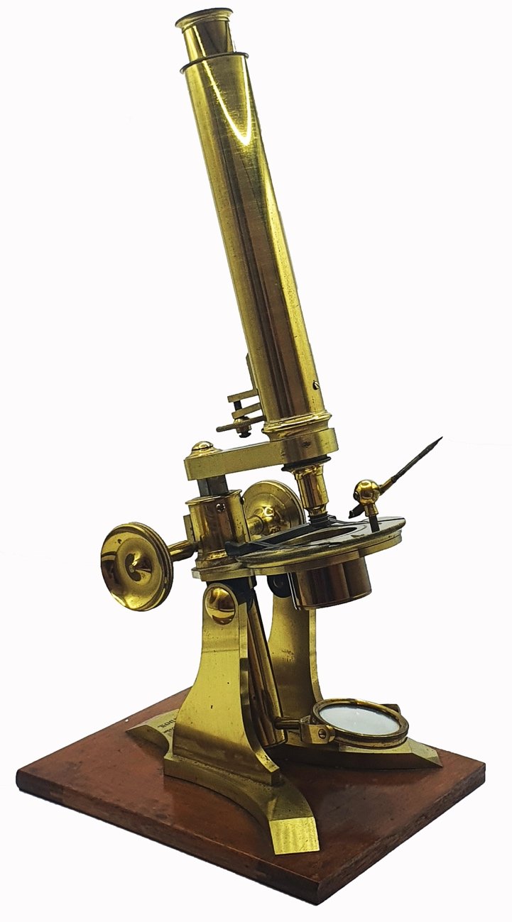 A close-up of a microscopeDescription automatically generated