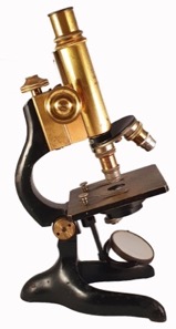 A close up of a device
Description automatically generated